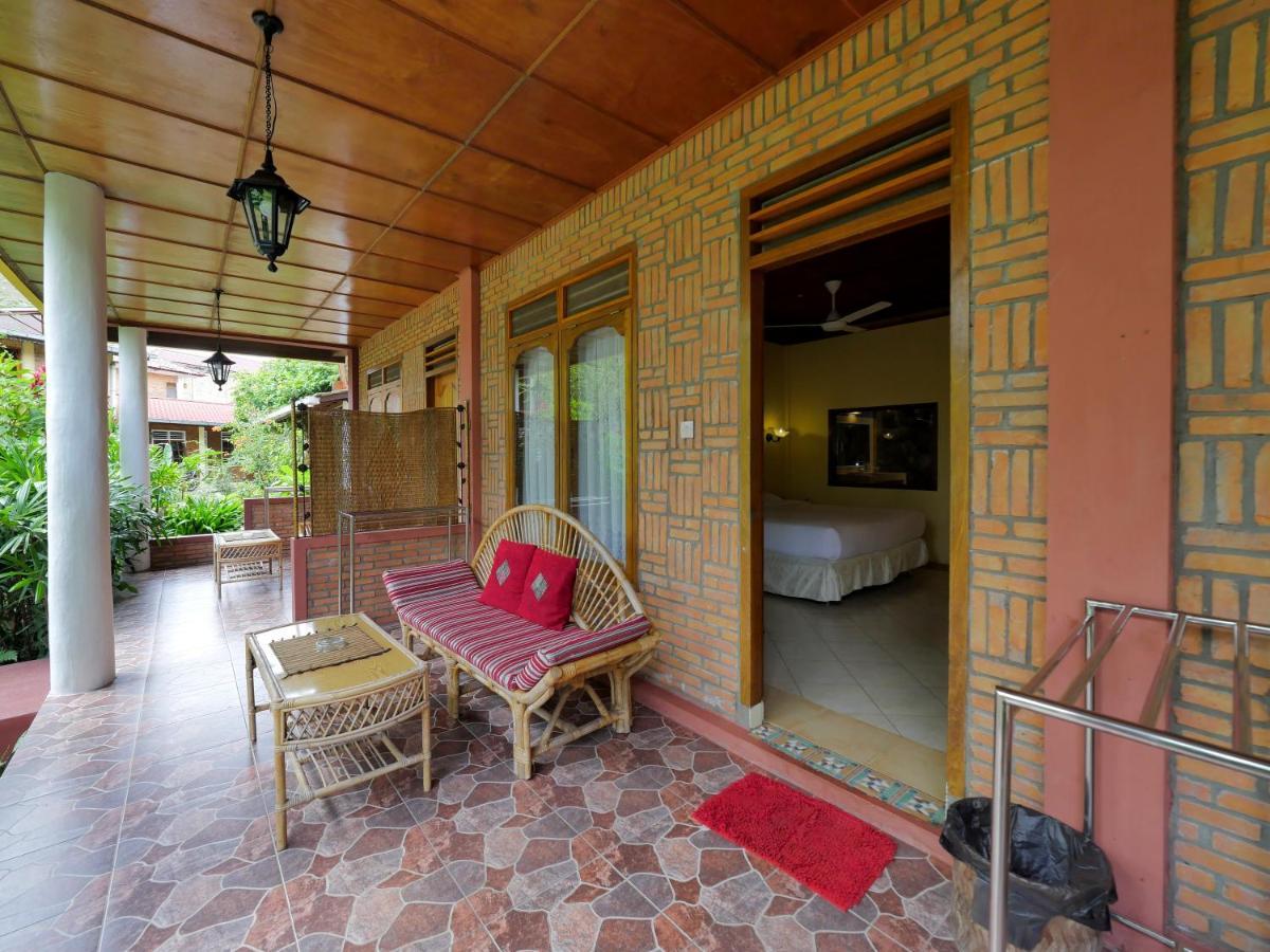 Tabo Cottages Tuk Tuk Exterior photo