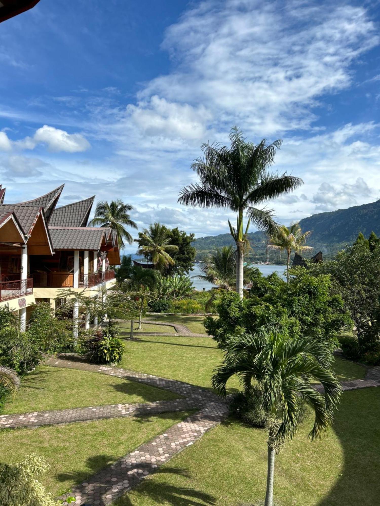Tabo Cottages Tuk Tuk Exterior photo