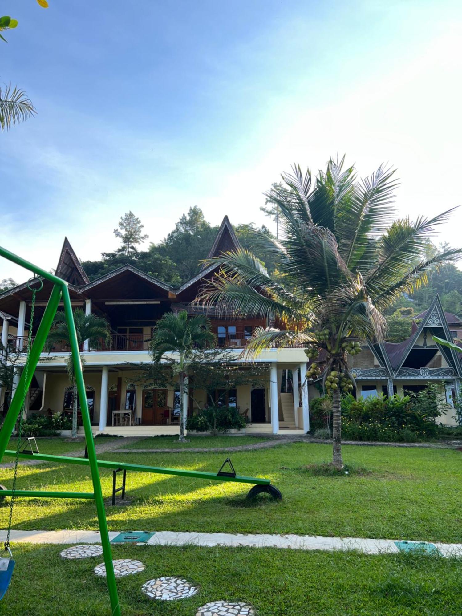 Tabo Cottages Tuk Tuk Exterior photo